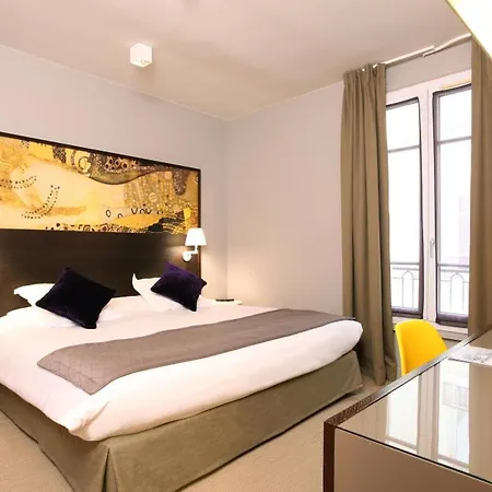 Golden Tulip Washington Opera Hotel