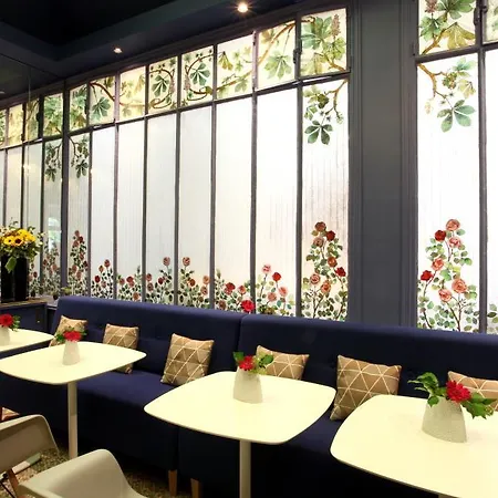 Golden Tulip Washington Opera Hotel 4*