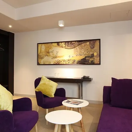 ゴールデン チューリップ ワシントン オペラ ホテル パリ