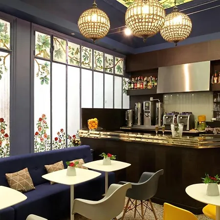 호텔 골든 튤립 워싱턴 오페라 파리