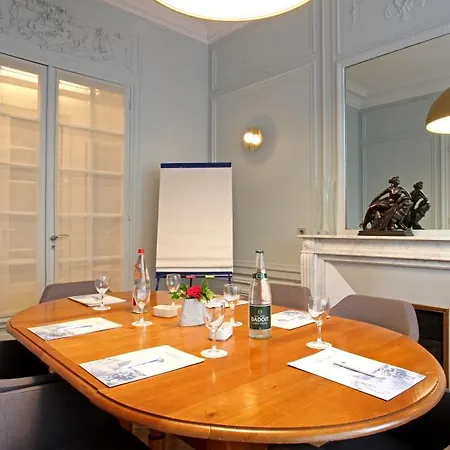 ゴールデン チューリップ ワシントン オペラ ホテル