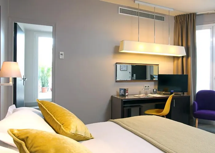 Hotel Golden Tulip Washington Opera Paryż