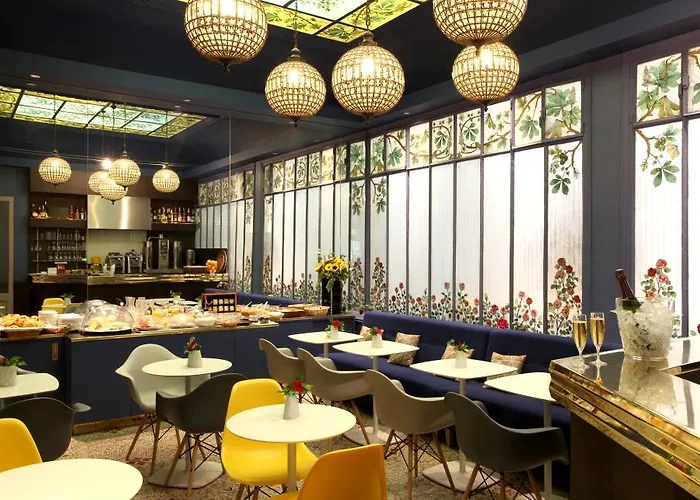 Golden Tulip Washington Opera Hotel 4*