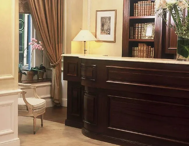 Golden Tulip Washington Opera Hotel 4*