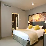 Hotel Golden Tulip Washington Opera 4*