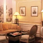 Hotel Golden Tulip Washington Opera 4*
